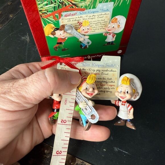 Carlton Cards Heirloom 2002 Snap Crackle and Pop Rice Krispies Ornament - Picture 5 of 5